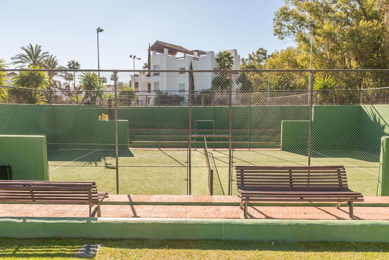 Alcazaba Beach Apartment Estepona Ngoại thất bức ảnh